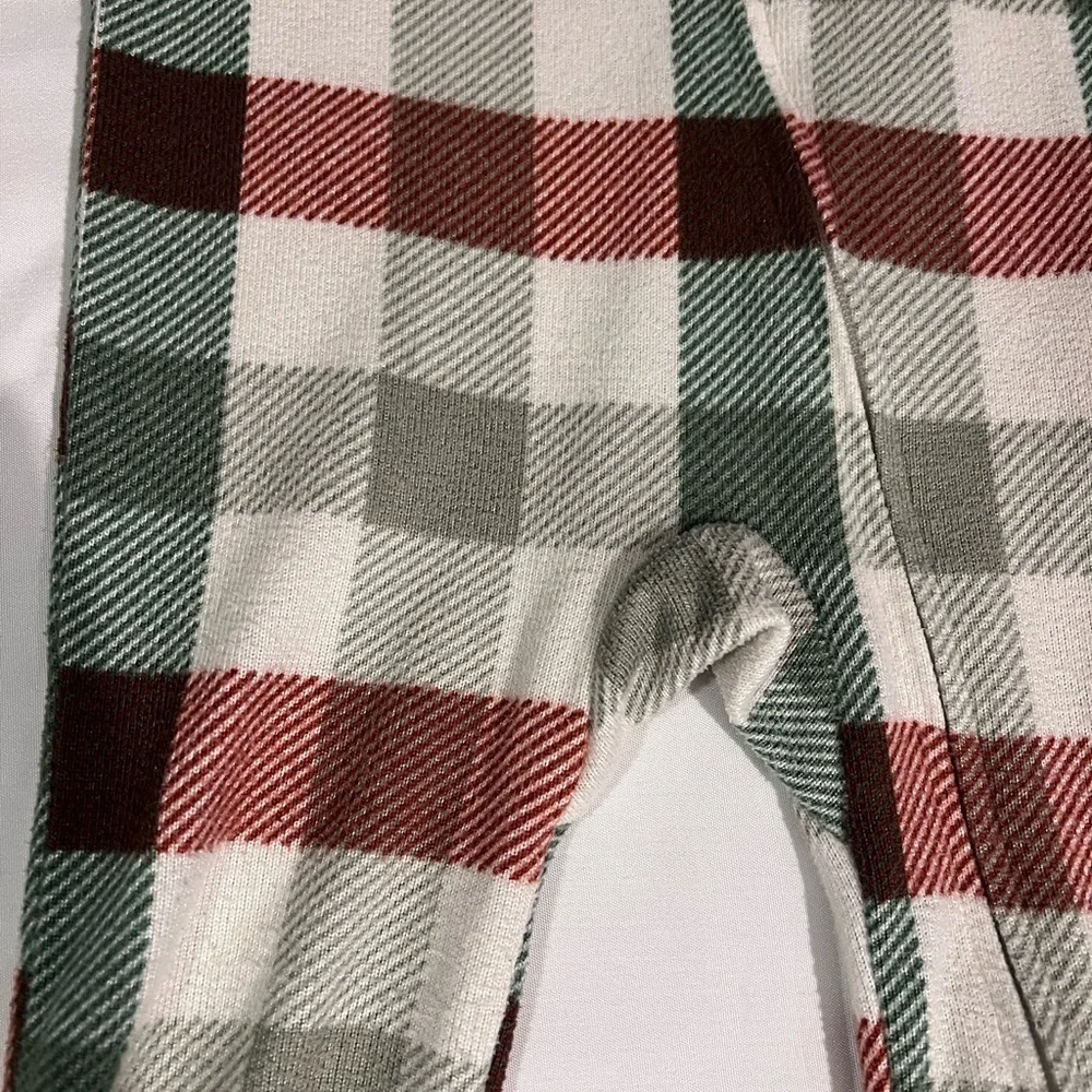 Modern Moments Super Soft Plaid Toddler One Piece Zip Up Pajama in Size 2T